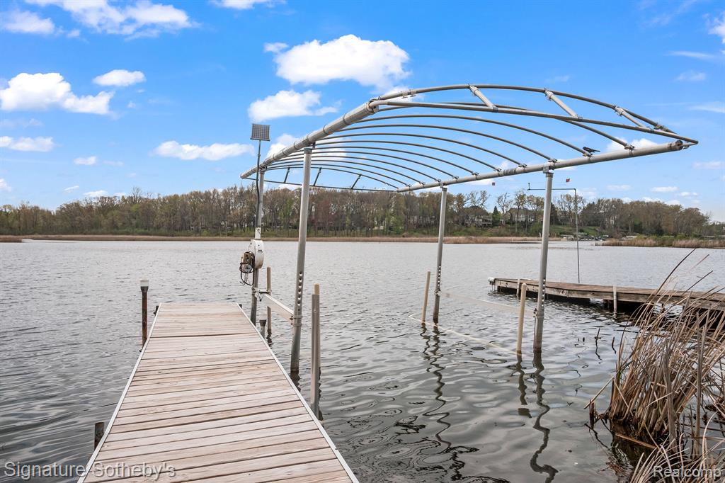5027 GROVER Drive, Brighton, MI 48116 — Photo 59