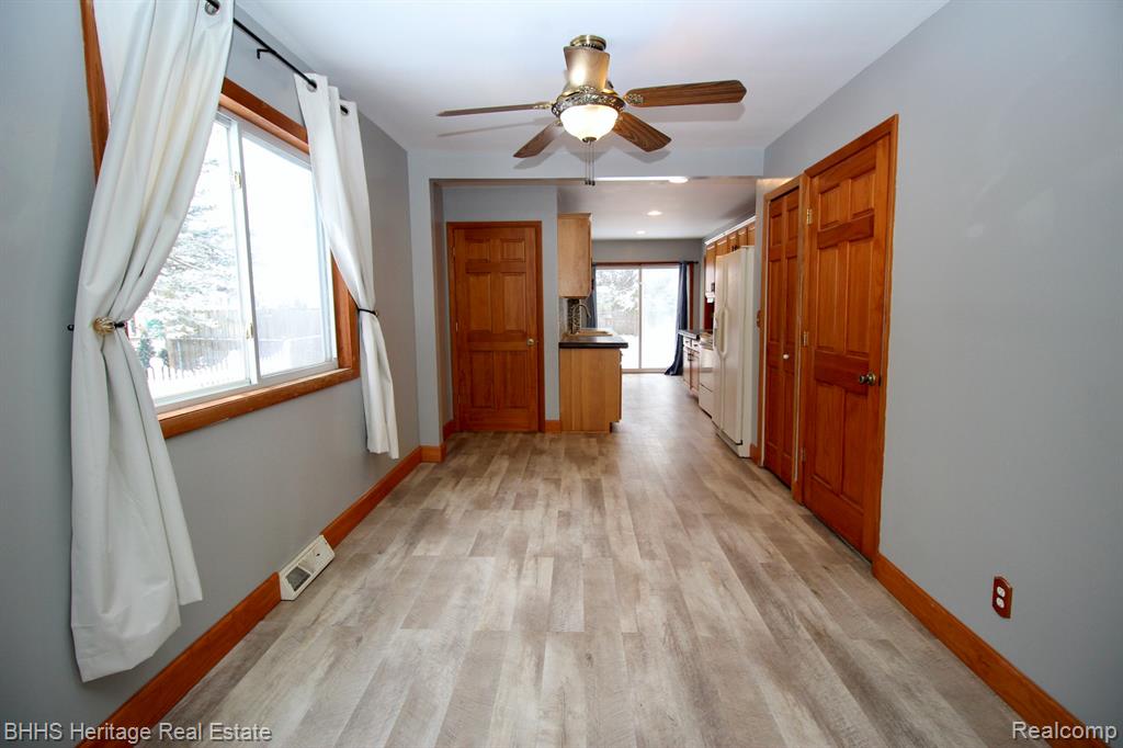 301 N Fitch Street, Durand, MI 48429 — Photo 9
