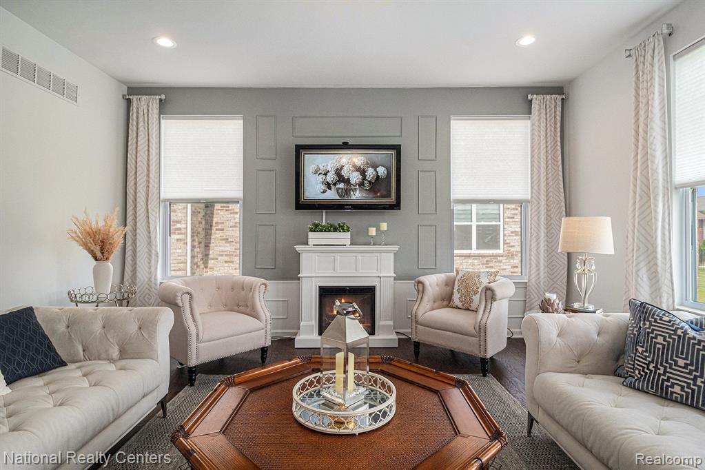 50665 BAILEYS LANDING, Canton, MI 48187 — Photo 4