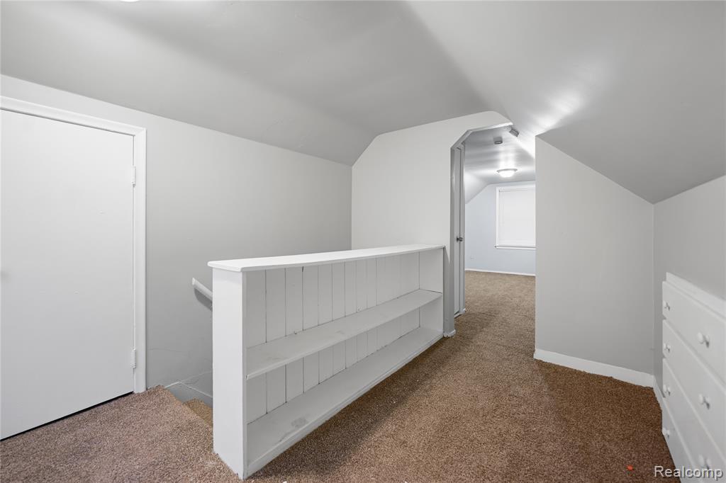 8626 Piedmont Street, Detroit, MI 48228 — Photo 17