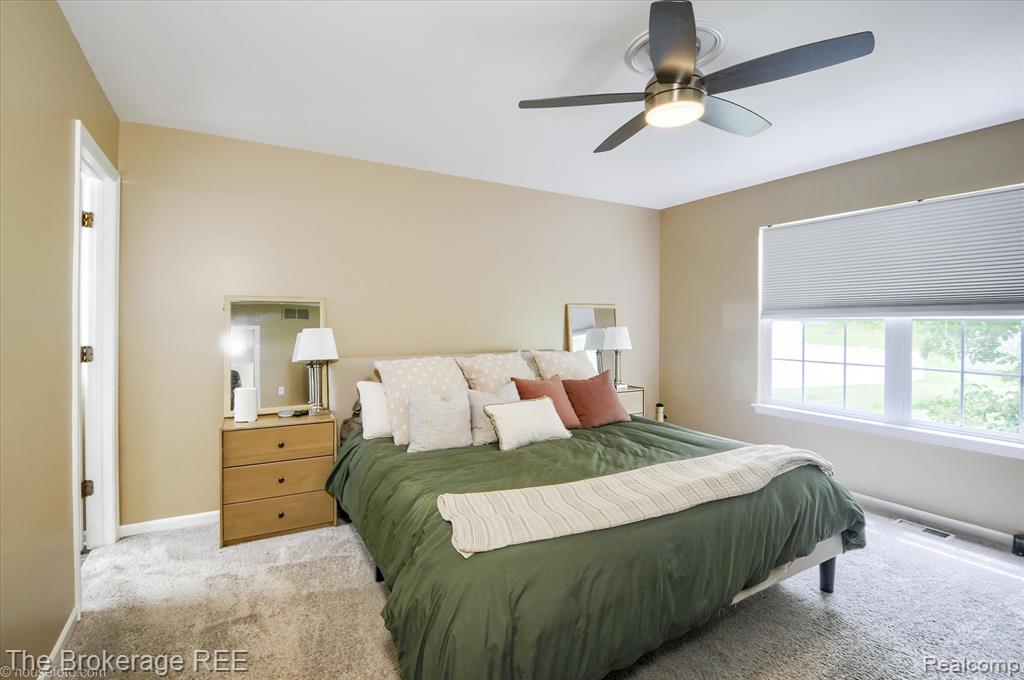 4422 JORDAN Drive, Grand Blanc, MI 48439 — Photo 16