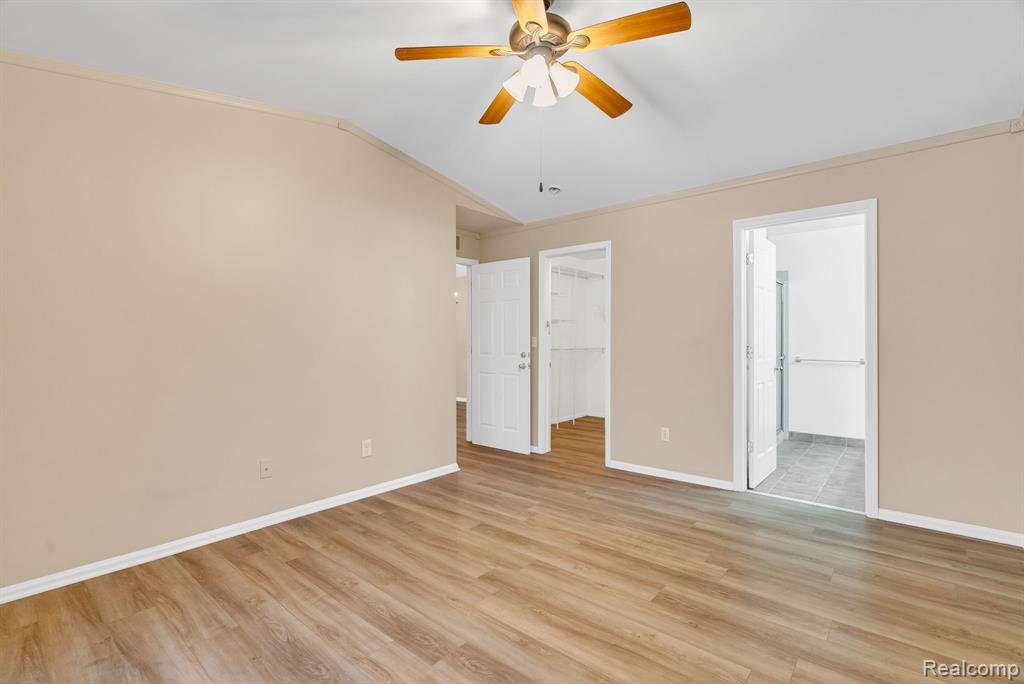 8208 Chesapeake Circle, Walled Lake, MI 48390 — Photo 24