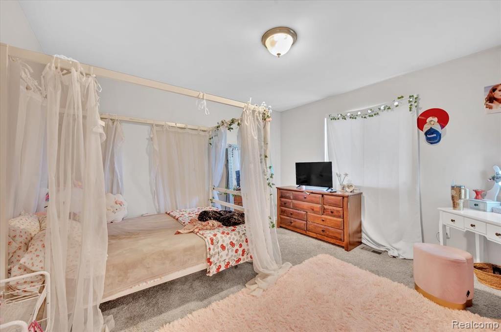 1031 Kemperwood Court, Howell, MI 48843 — Photo 15