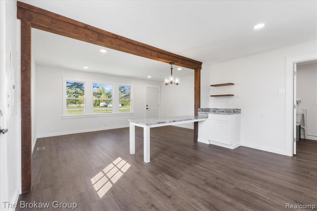 4062 N Belsay Road, Flint, MI 48506 — Photo 12