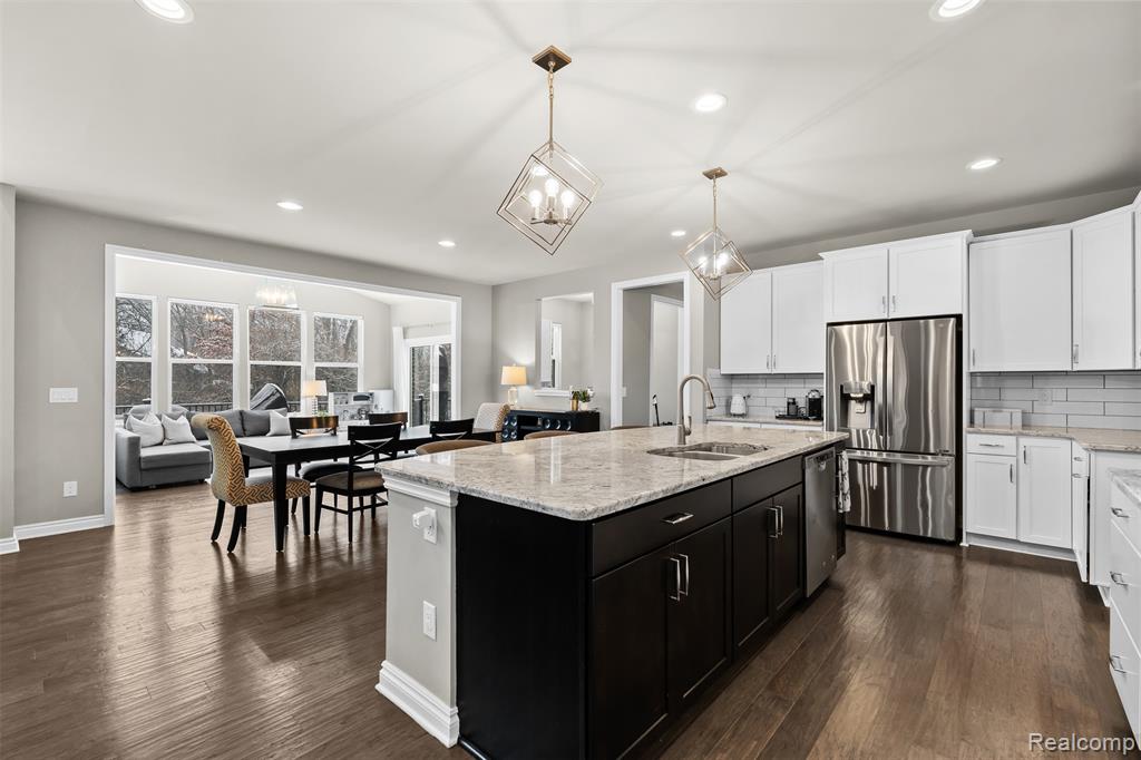 4522 Twin Beach Court, West Bloomfield, MI 48323 — Photo 9