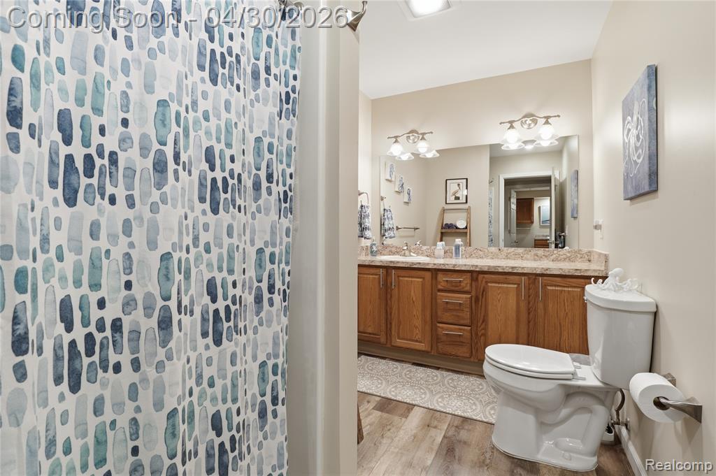 9031 Hidden Oaks Drive, Grand Blanc, MI 48439 — Photo 36