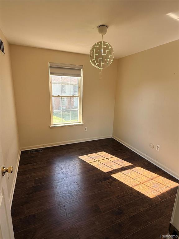 8936 Scotia Drive, Sterling Heights, MI 48312 — Photo 11