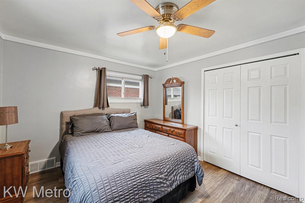 3954 Vassar Street, Dearborn Heights, MI 48125 — Photo 7