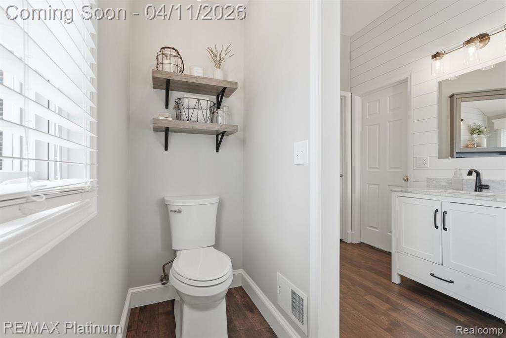 8757 Pebble Creek Drive, Pinckney, MI 48169 — Photo 36