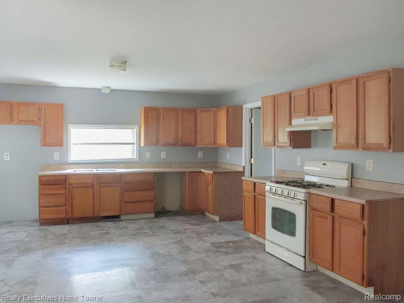 4595 Griswold Road, Kimball, MI — Photo 6