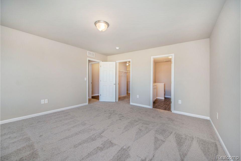 2112 Stillwater Drive, Davison, MI 48423 — Photo 11