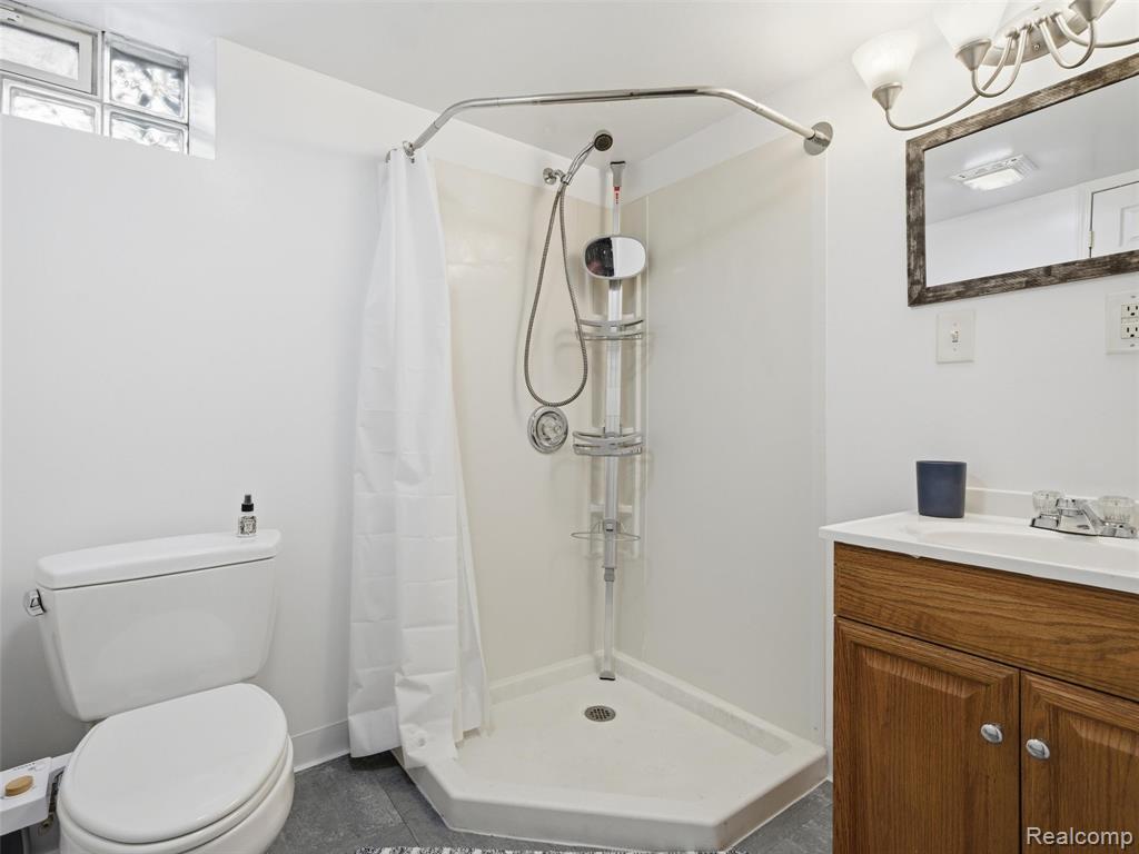 23353 Tawas Avenue, Hazel Park, MI 48030 — Photo 22