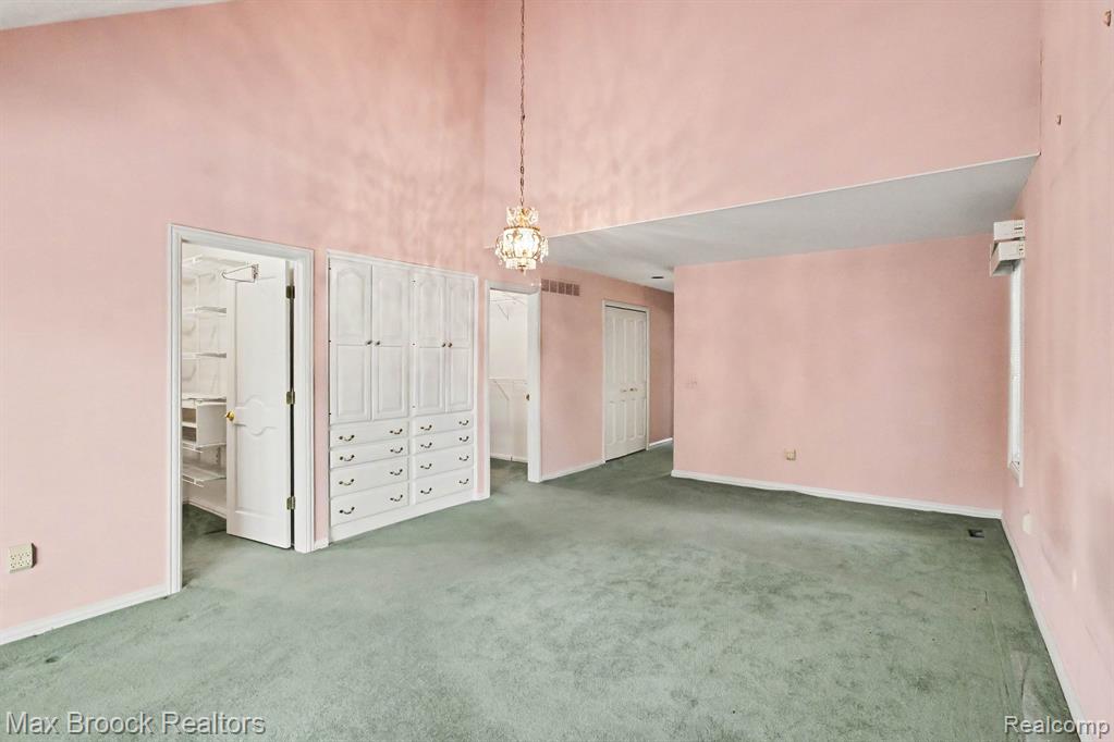 21850 Dover Court, Beverly Hills, MI 48025 — Photo 15