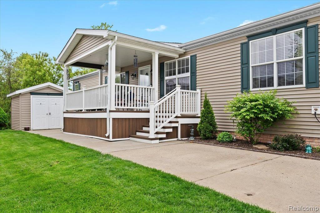 11855 CEDARBROOK Drive, South Lyon, MI 48178 — Photo 2