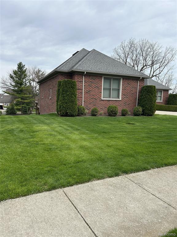 58548 Cory Lake Drive, Washington, MI — Photo 2