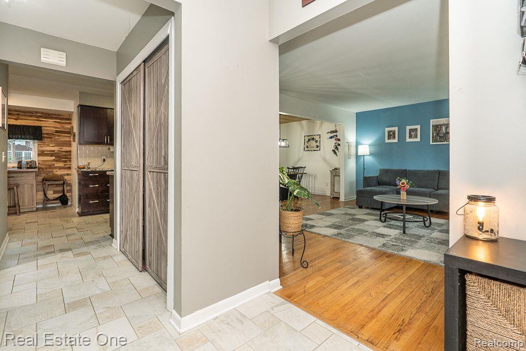 53416 Bellamine Drive, Shelby Twp, MI 48316 — Photo 5