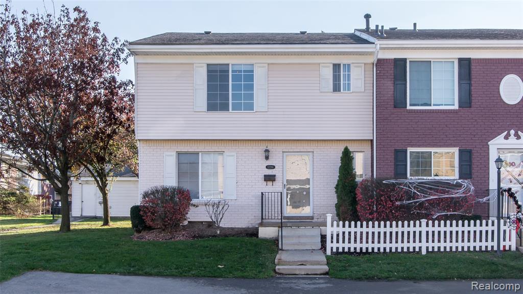 32296 W 12 Mile Road, Farmington Hills, MI 48334