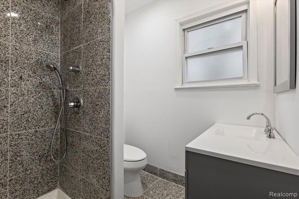 4203 Minerva Drive, Flint, MI 48504 — Photo 14