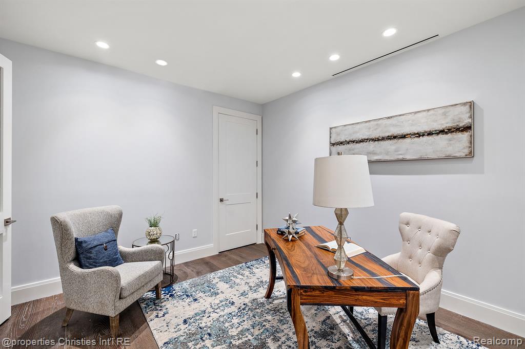 420 E FRANK Street, 101, Birmingham, MI 48009 — Photo 16