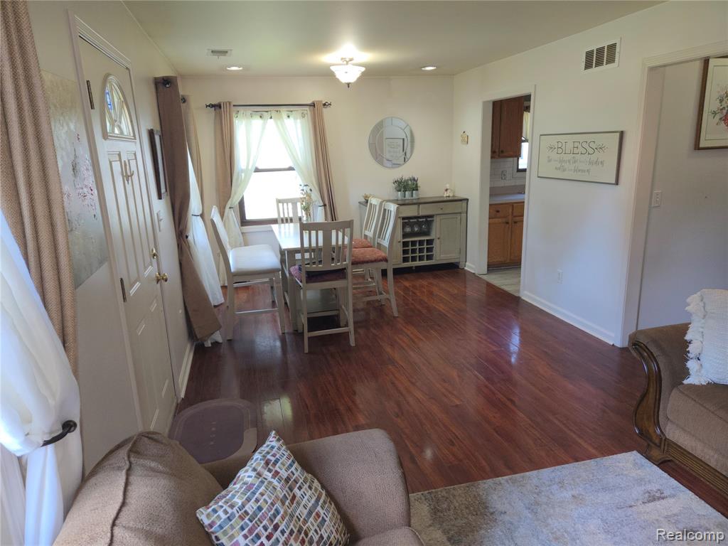 5924 N Karle Street, Westland, MI — Photo 5