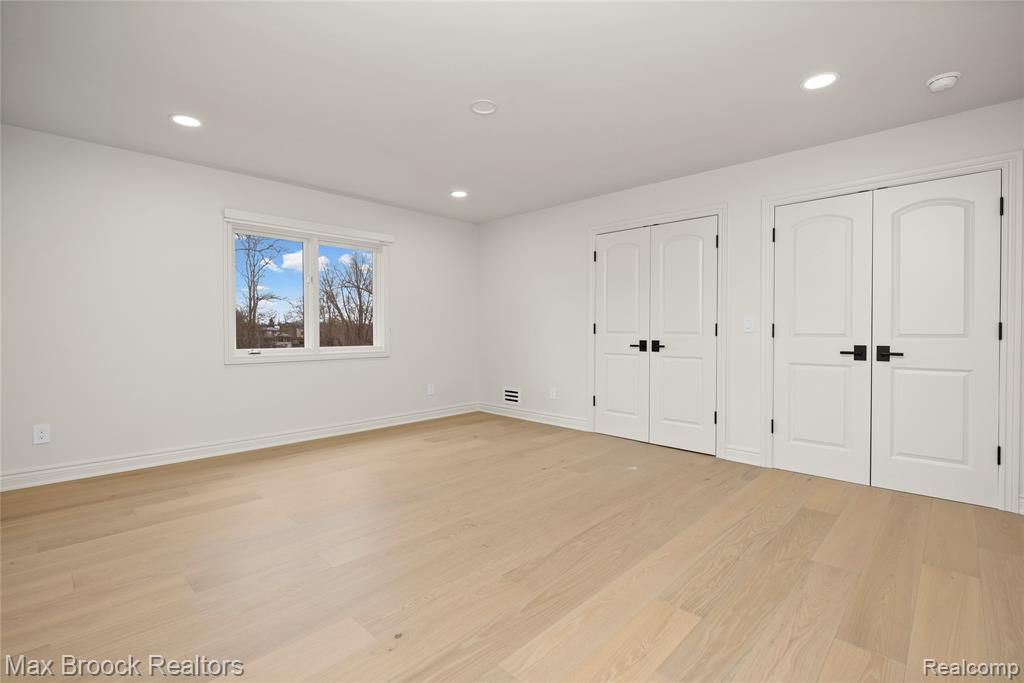 1888 W Tahquamenon Court, Bloomfield Hills, MI 48302 — Photo 58