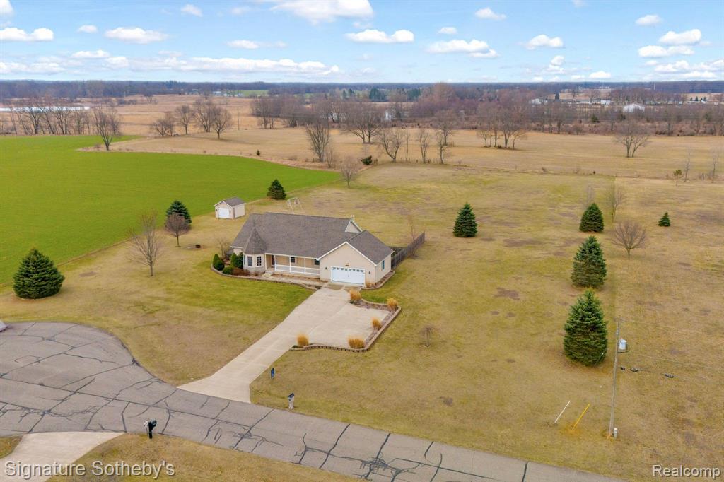 9019 HILLVIEW Lane, Jackson, MI 49201 — Photo 36