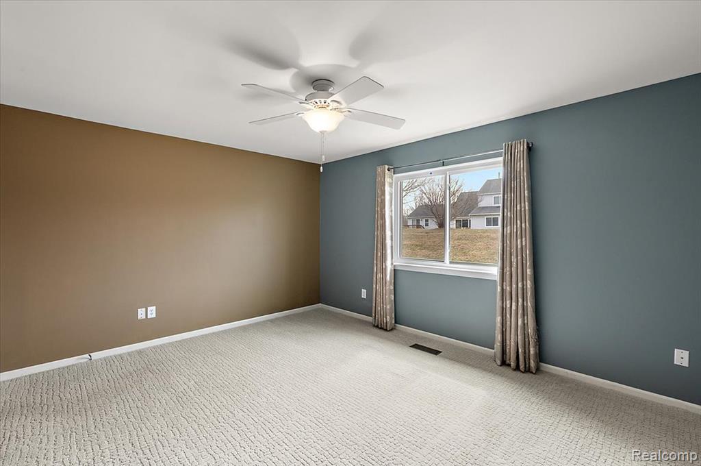 734 Challenging Trail, 65, South Lyon, MI 48178 — Photo 34