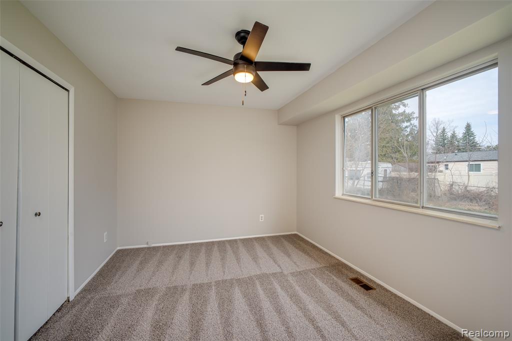 1243 Howard Street, Mount Morris, MI 48458 — Photo 11