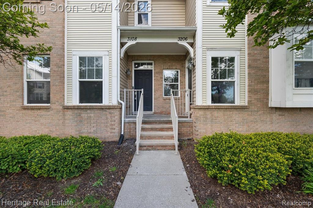 3108 Paradise Trail, 33, Oxford, MI 48371 — Photo 2