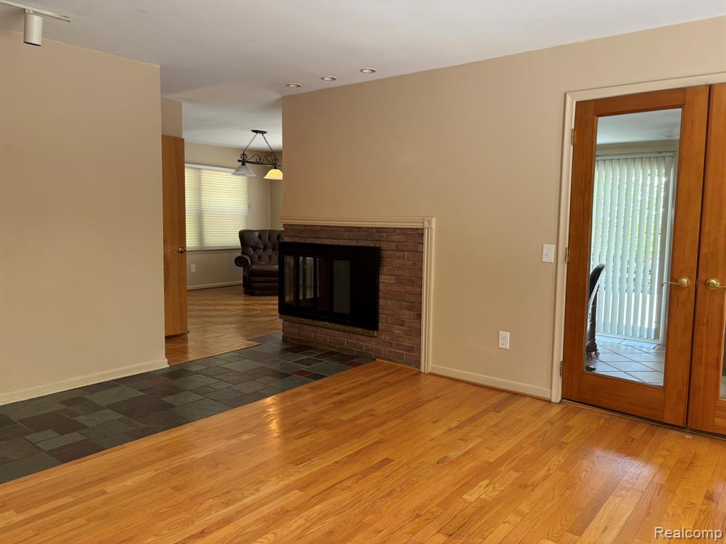 1918 Sherwood Glen, Bloomfield Hills, MI 48302 — Photo 6