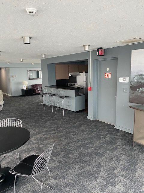 8200 E JEFFERSON Avenue, 45/503, Detroit, MI 48214 — Photo 11