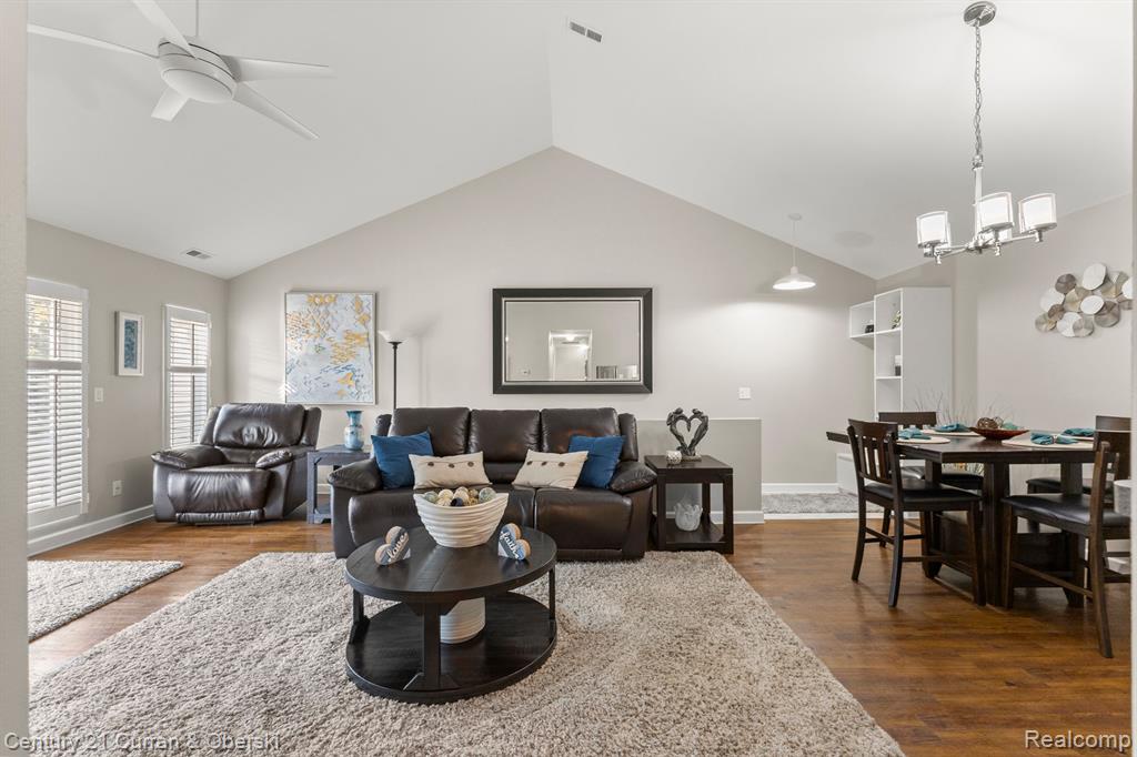 23070 FAIRLANE Boulevard, Woodhaven, MI 48183 — Photo 6