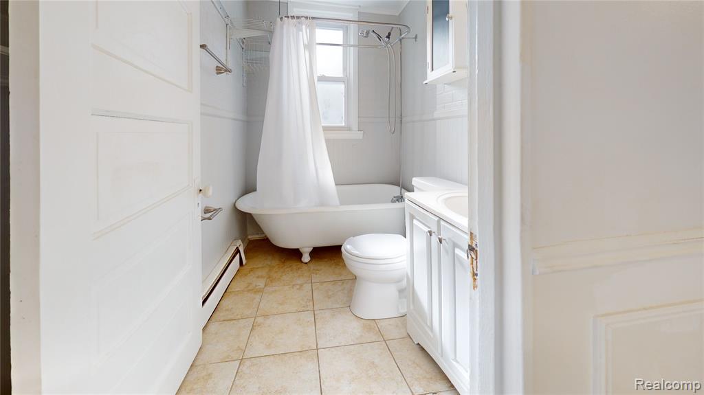 415 Gardenia Avenue, Royal Oak, MI 48067 — Photo 12