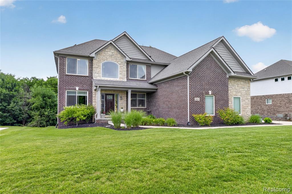 9665 Windsor Lane, Clarkston, MI 48348 — Photo 71