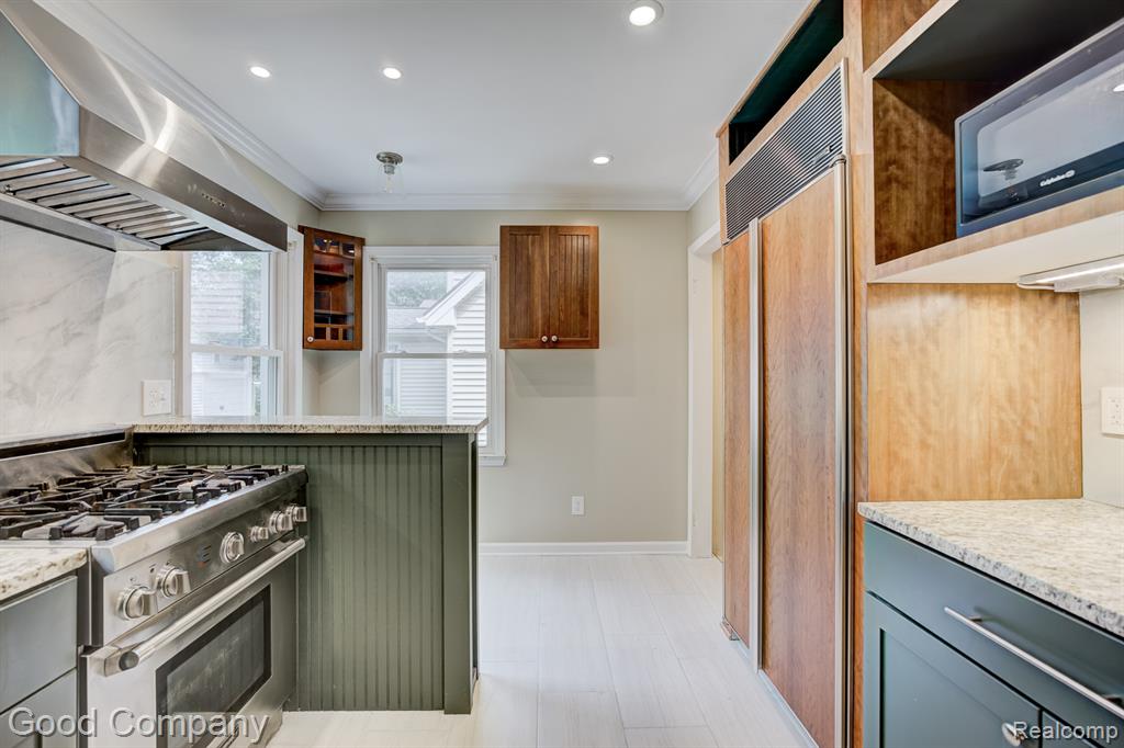 4003 Edgar Avenue, Royal Oak, MI 48073 — Photo 6