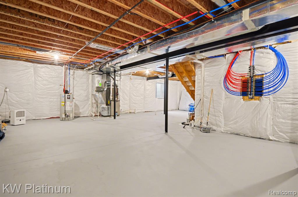55321 Demaret Drive, Macomb, MI 48042 — Photo 32