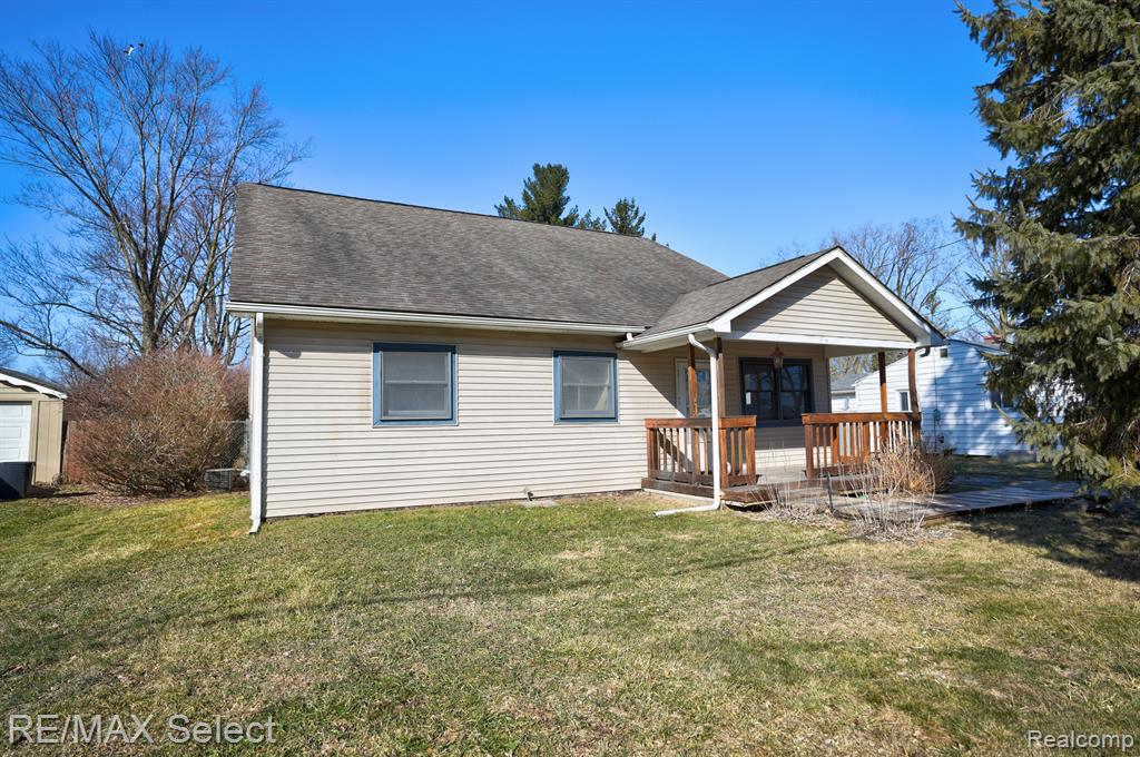 4196 BRISTOLWOOD Drive, Flint, MI 48507 — Photo 2