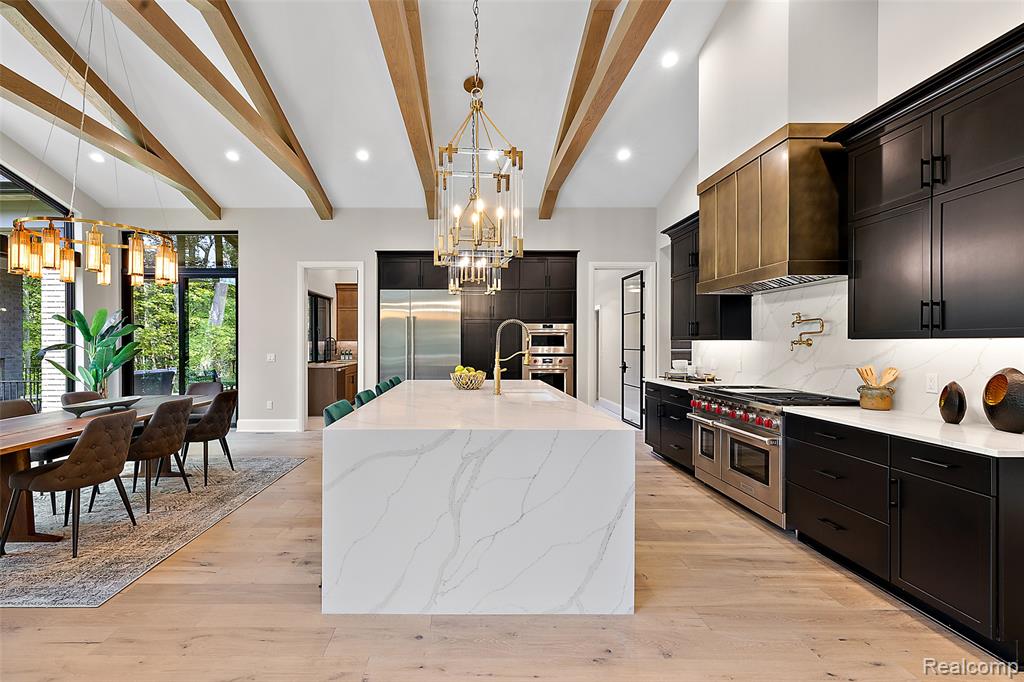 3268 Willis Drive, Oakland, MI, 48306