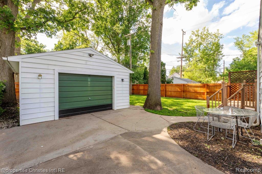 4271 PRAIRIE Avenue, Berkley, MI 48072 — Photo 29