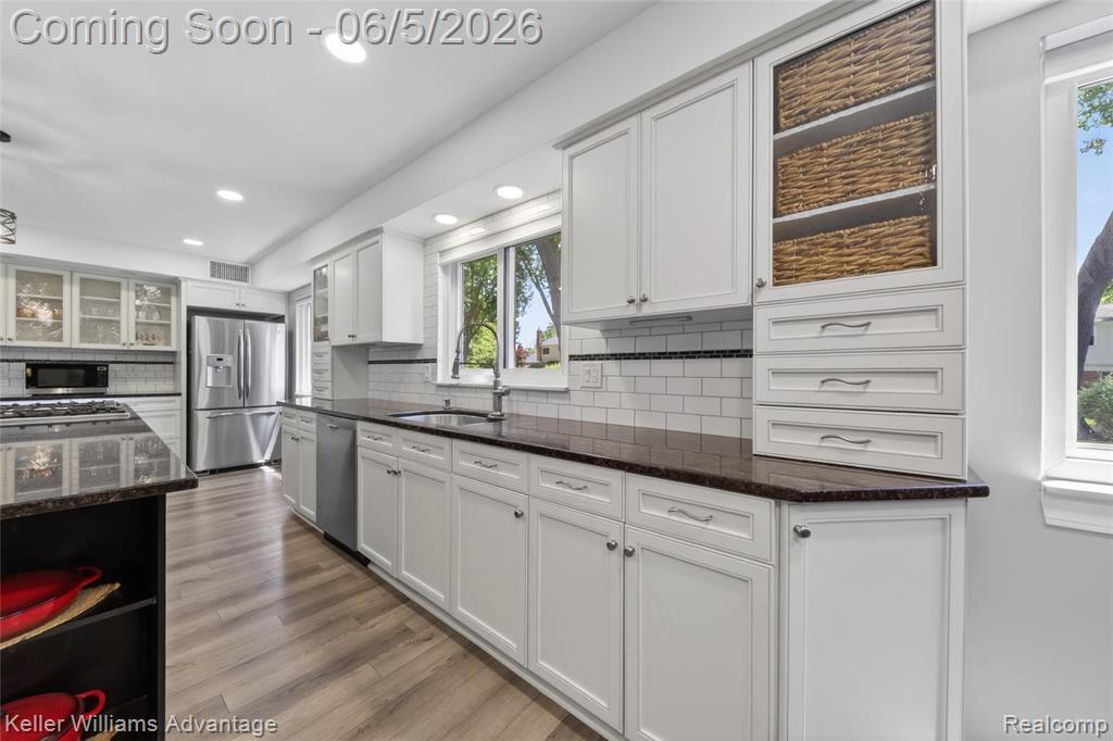 46037 Gainsborough Drive, Canton, MI 48187 — Photo 12