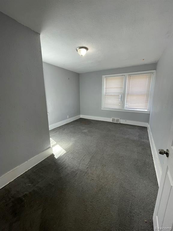 4368 BUCKINGHAM Avenue, Detroit, MI 48224 — Photo 12