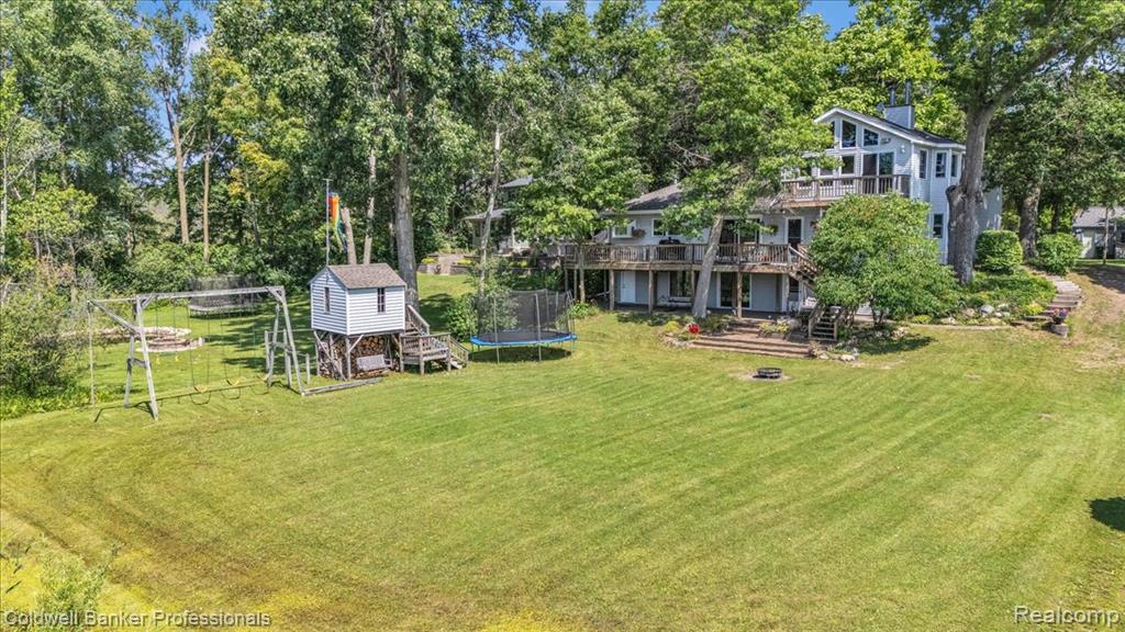 1325 Elkhorn Lake Road, Lake Orion, MI 48362 — Photo 3