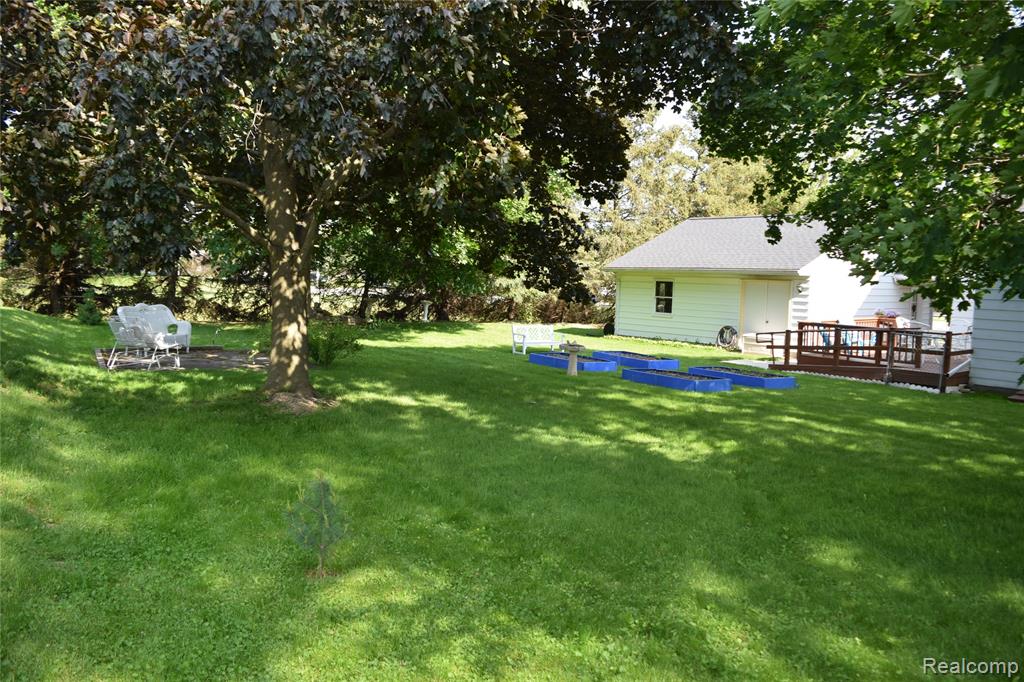 7448 Miller Road, Swartz Creek, MI 48473 — Photo 35