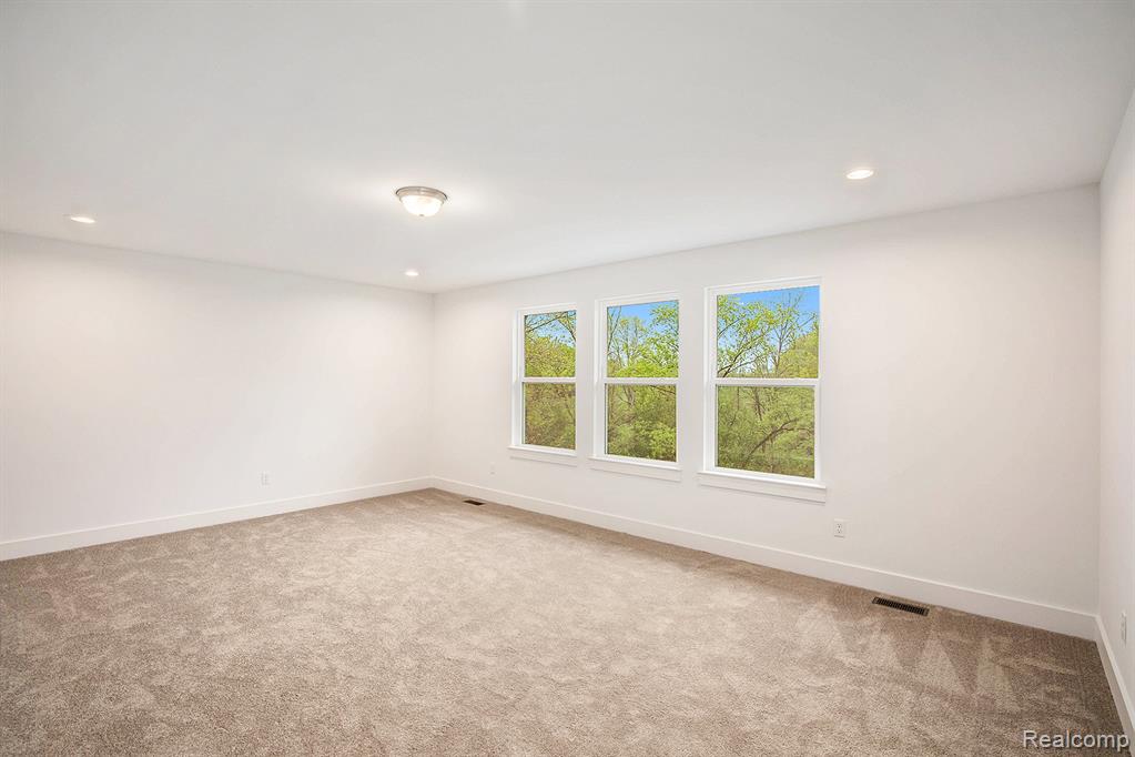 71649 Hidden River Drive, Armada, MI, 00000