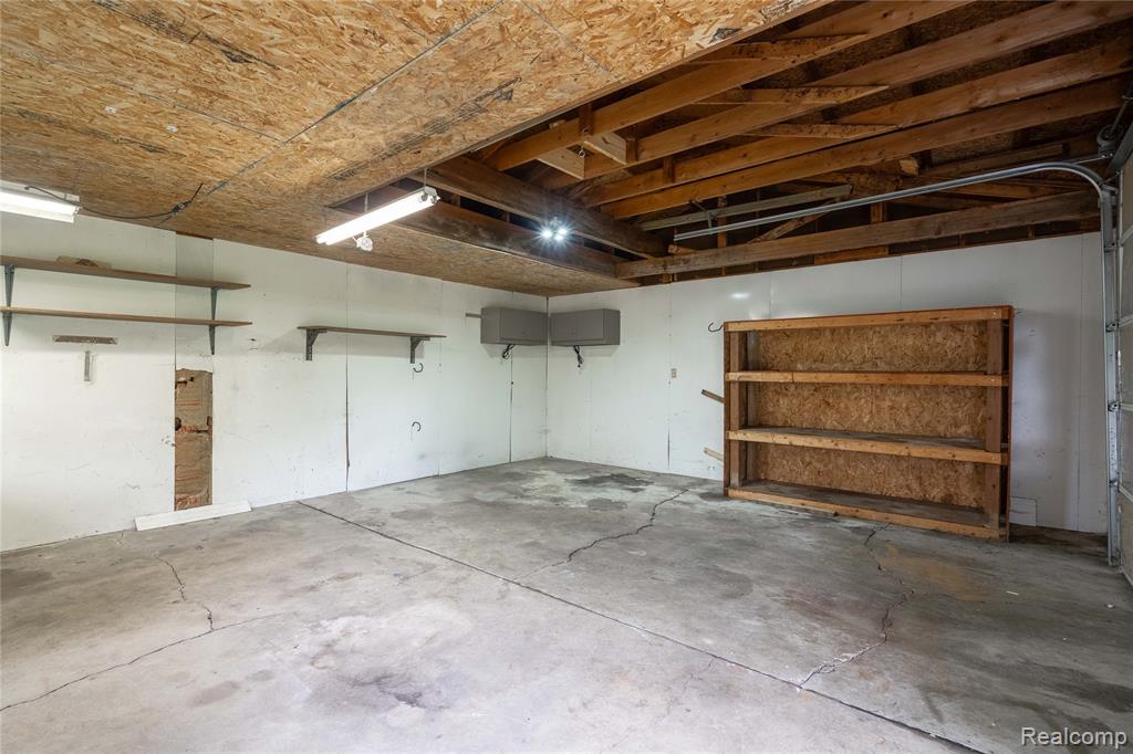 4566 Clyde Road, Howell, MI 48855 — Photo 8