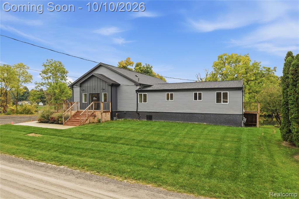 10216 Huron Street, Goodrich Vlg, MI