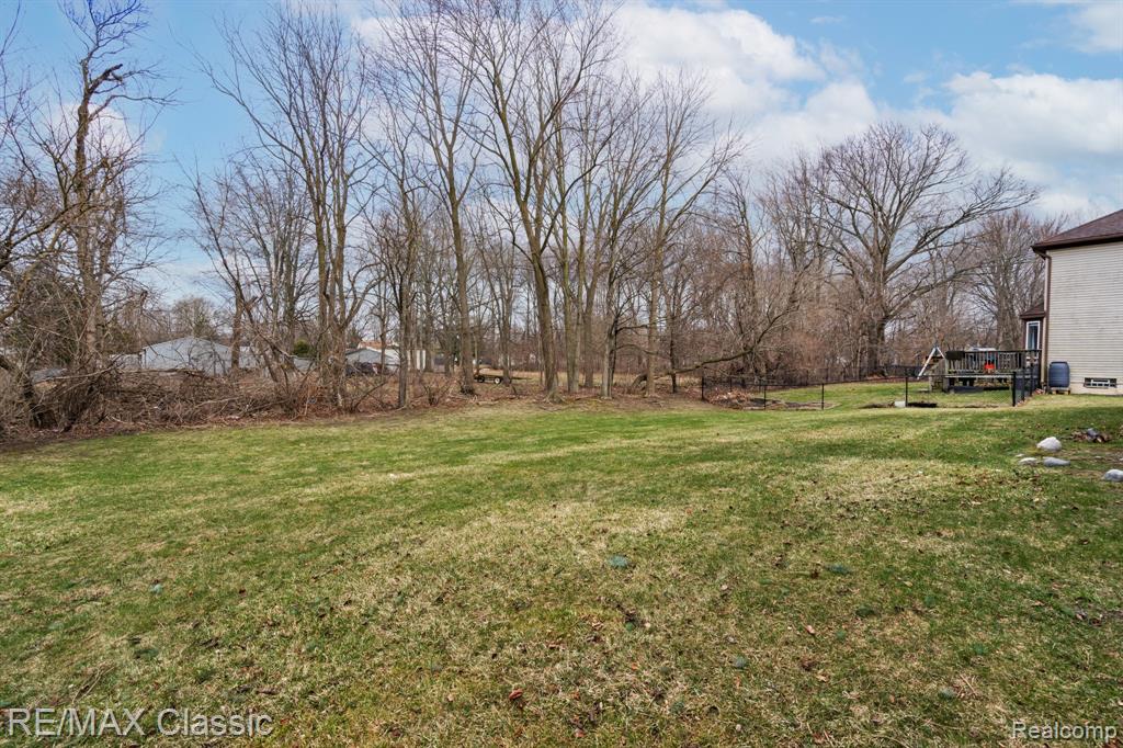 7165 Amanda Drive, Van Buren, MI 48111 — Photo 7