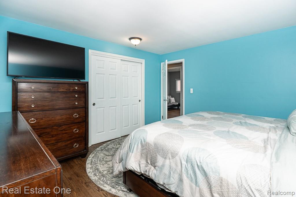 395 Wimpole Drive, Rochester Hills, MI 48309 — Photo 12