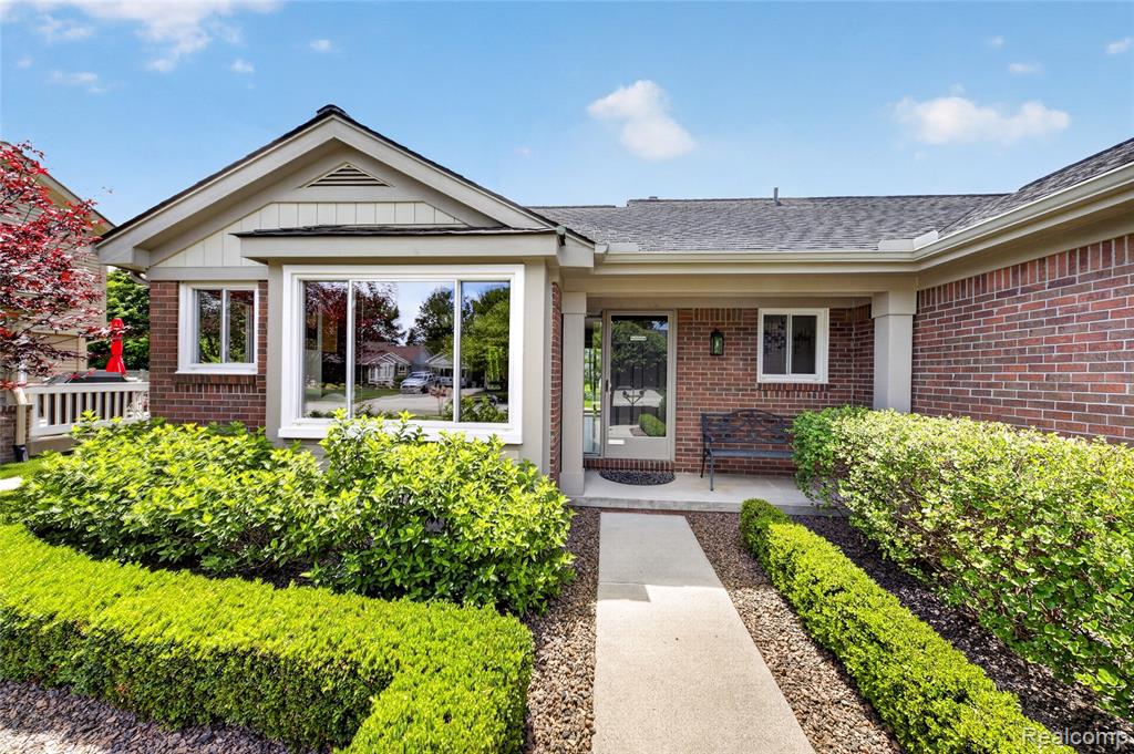 44637 Ridgefield Road, Canton, MI 48188 — Photo 32