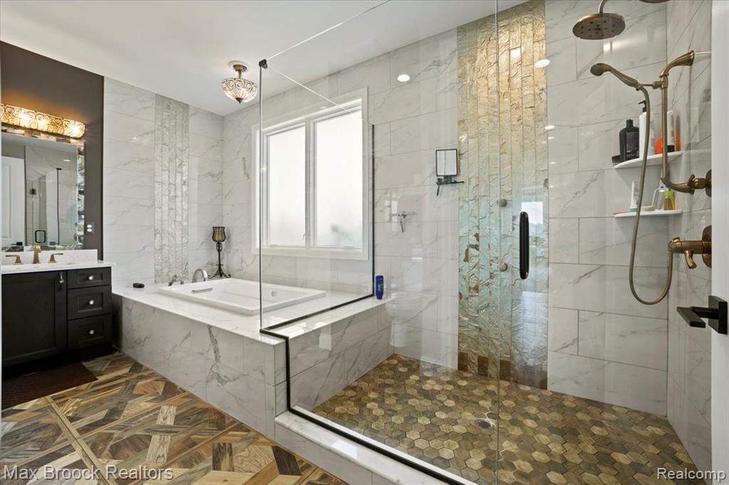 8184 Woodland Shore Drive, Brighton, MI 48114 — Photo 27